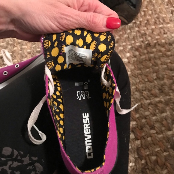 Converse ⭐️ All Star ⭐️ Pink Women’s Size 7 - Picture 7 of 8